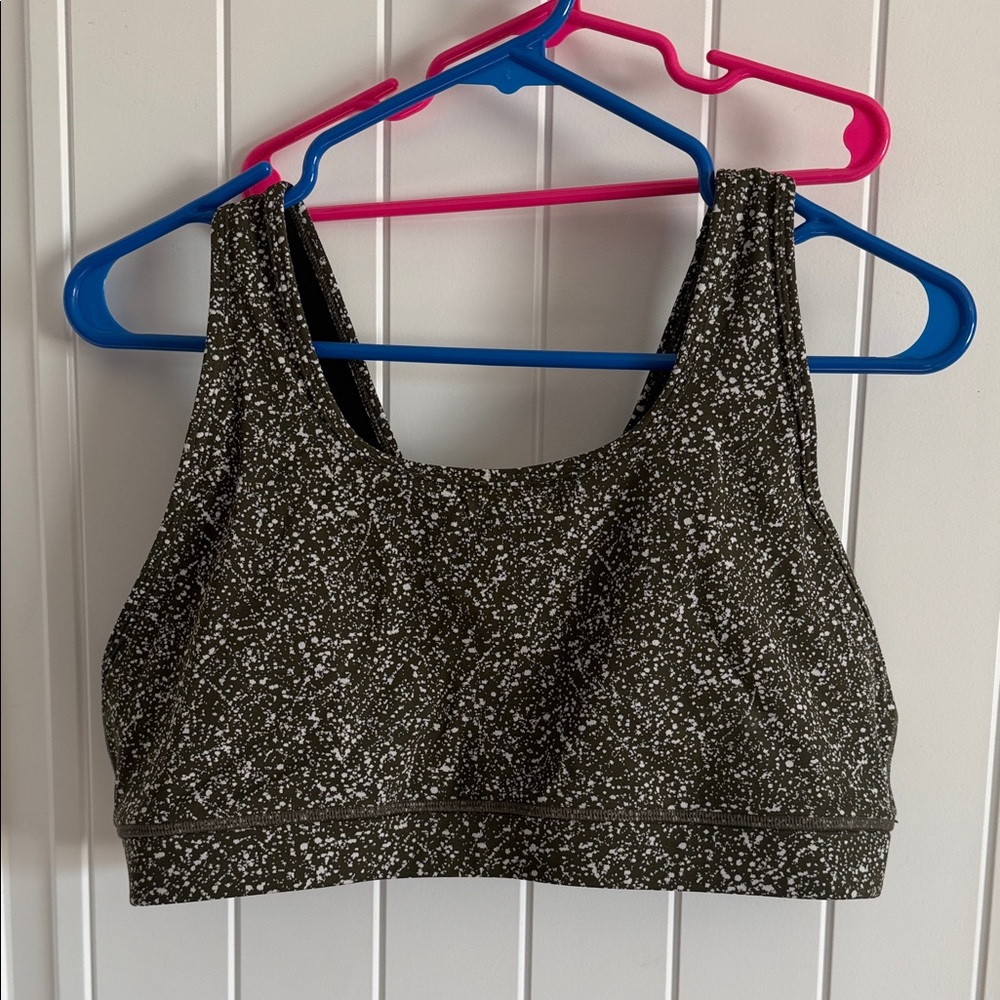 ZYIA Olive and White Speckled Sports Bra